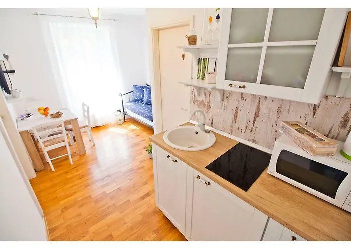 Double A * سبليت